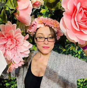 Meet your Posher, Lori